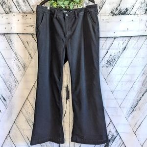 OLD NAVY Extra High Rise Flare 360° Stretch Pants